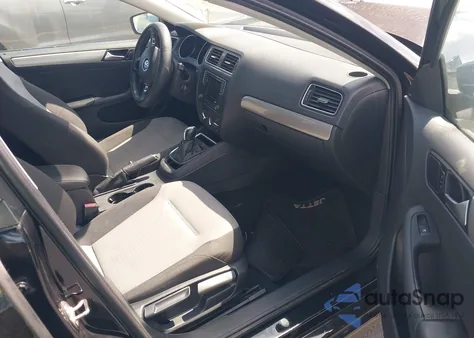 2017 Volkswagen Jetta 1.4T S из США, поврежденный, VIN 3VW2B7AJ7HM365512